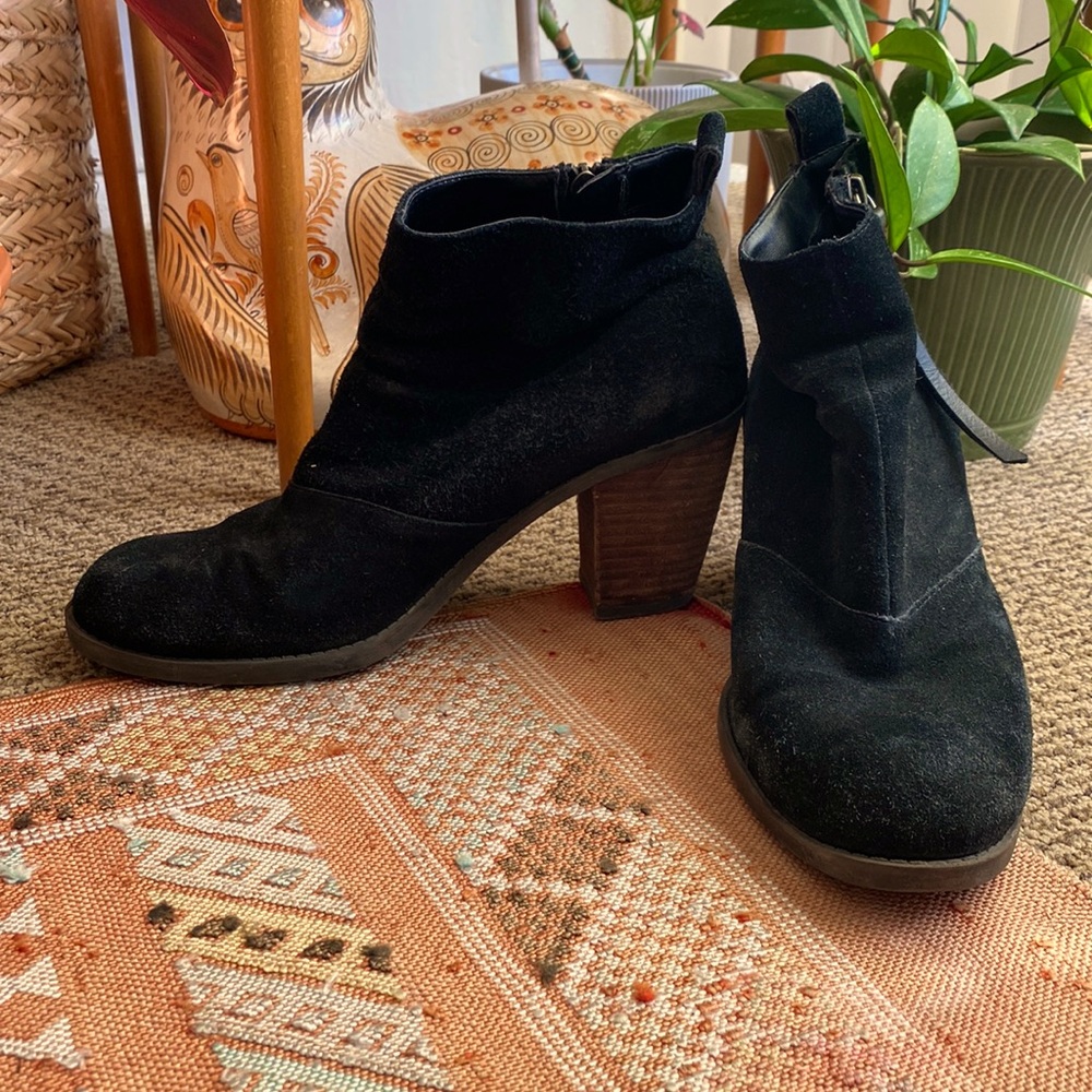 Dolce Vita Black Suede Ankle Boots